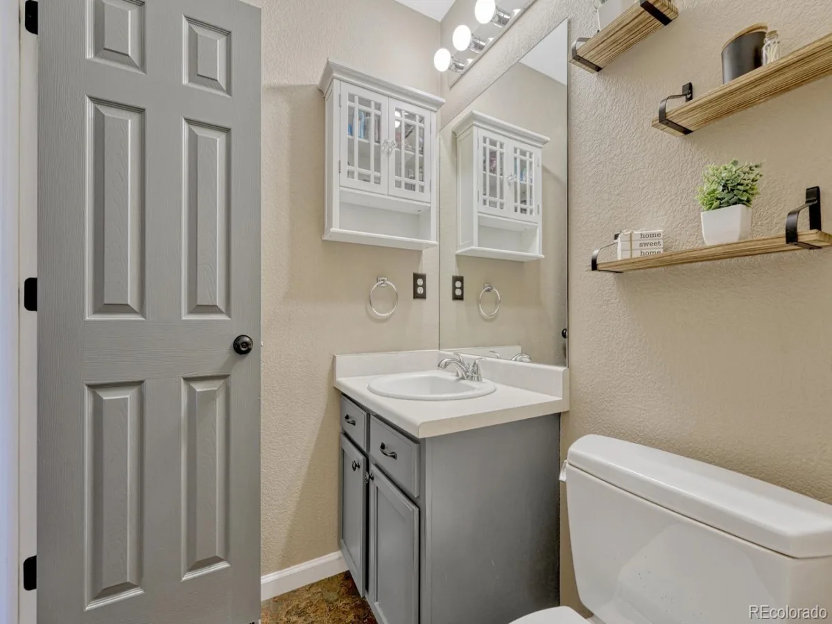 2017 S Fundy Court Aurora CO 80013 | MLS #REC9392972 07232026154342 1200 17