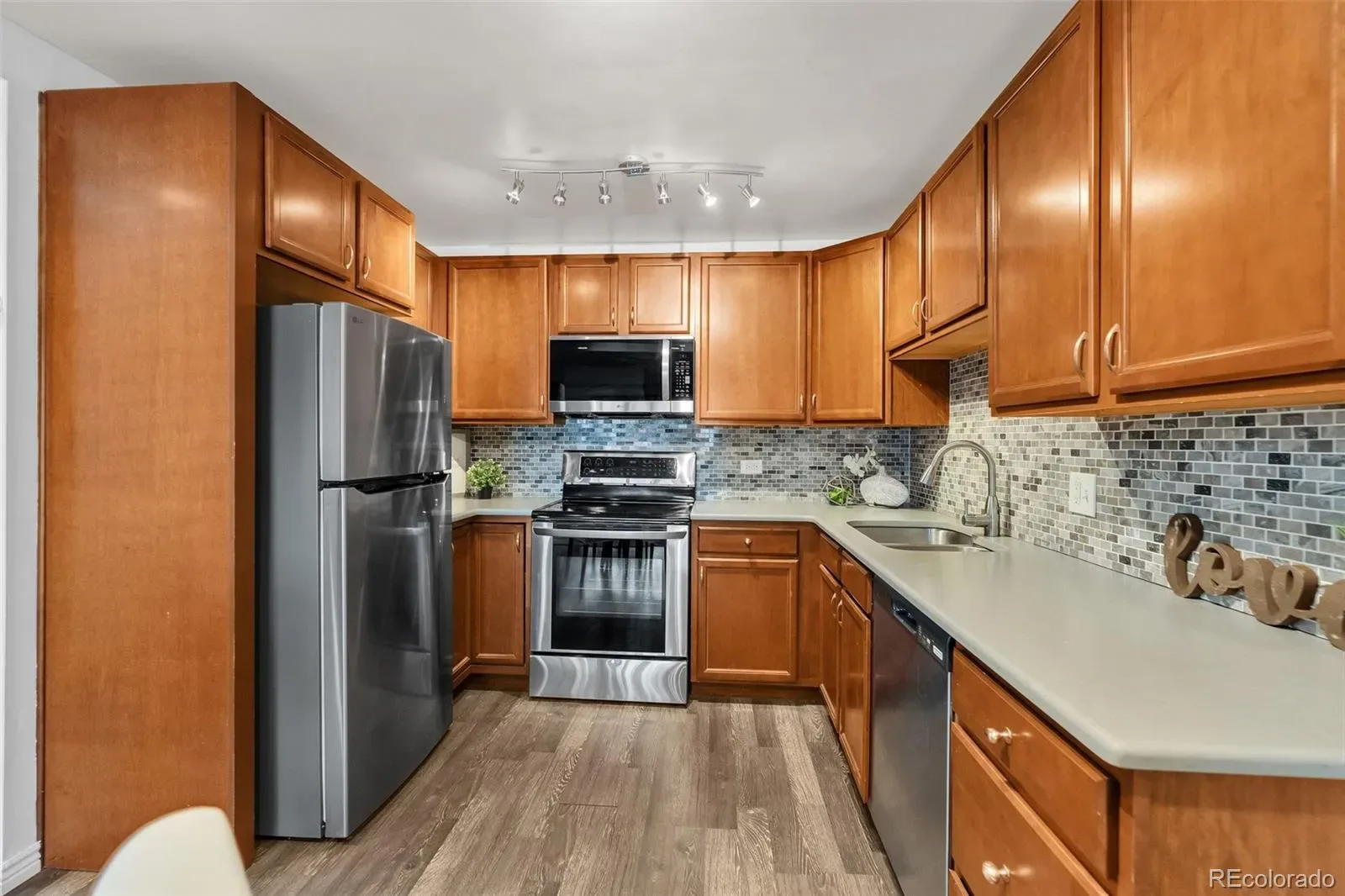 9300 E Center Avenue #7A Denver CO 80247 MLS #REC9393742 03202026225611 1600 16