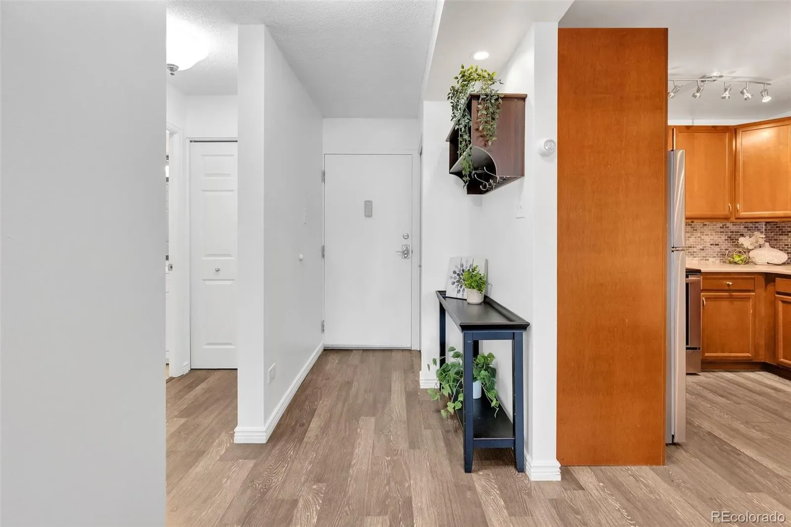 9300 E Center Avenue #7A Denver CO 80247 MLS #REC9393742 03202026225611 1600 6