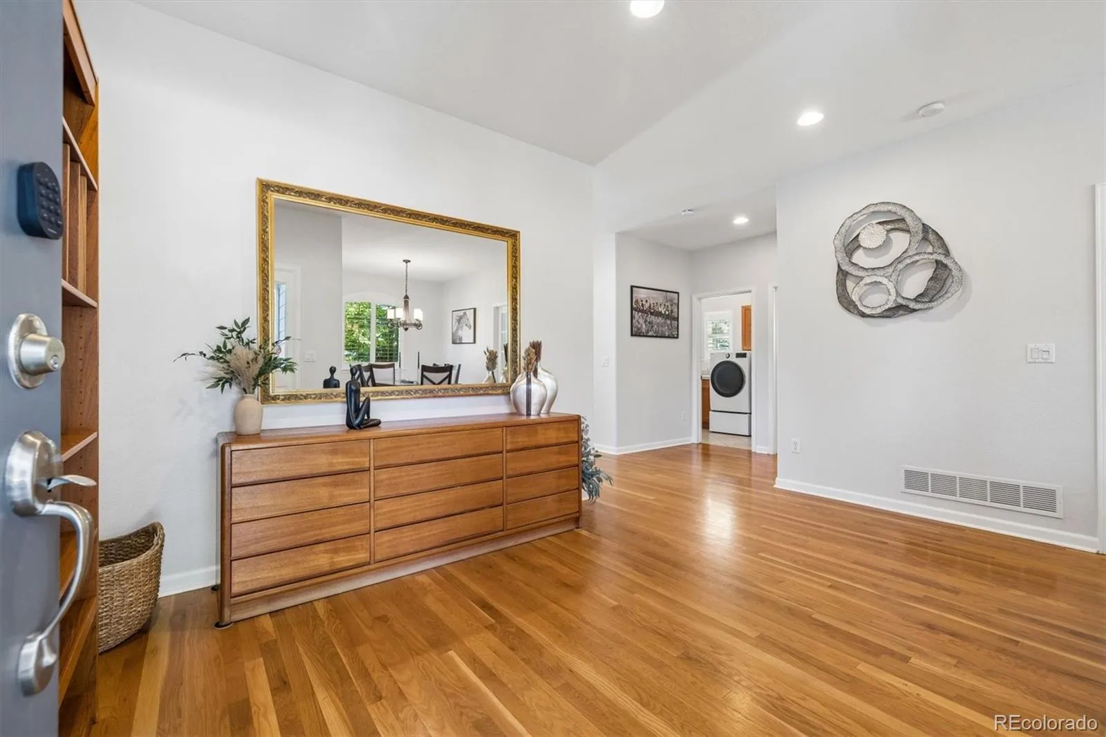 902 S Leyden Street Denver CO 80224 | MLS #REC9395306 10092026034558 1600 1