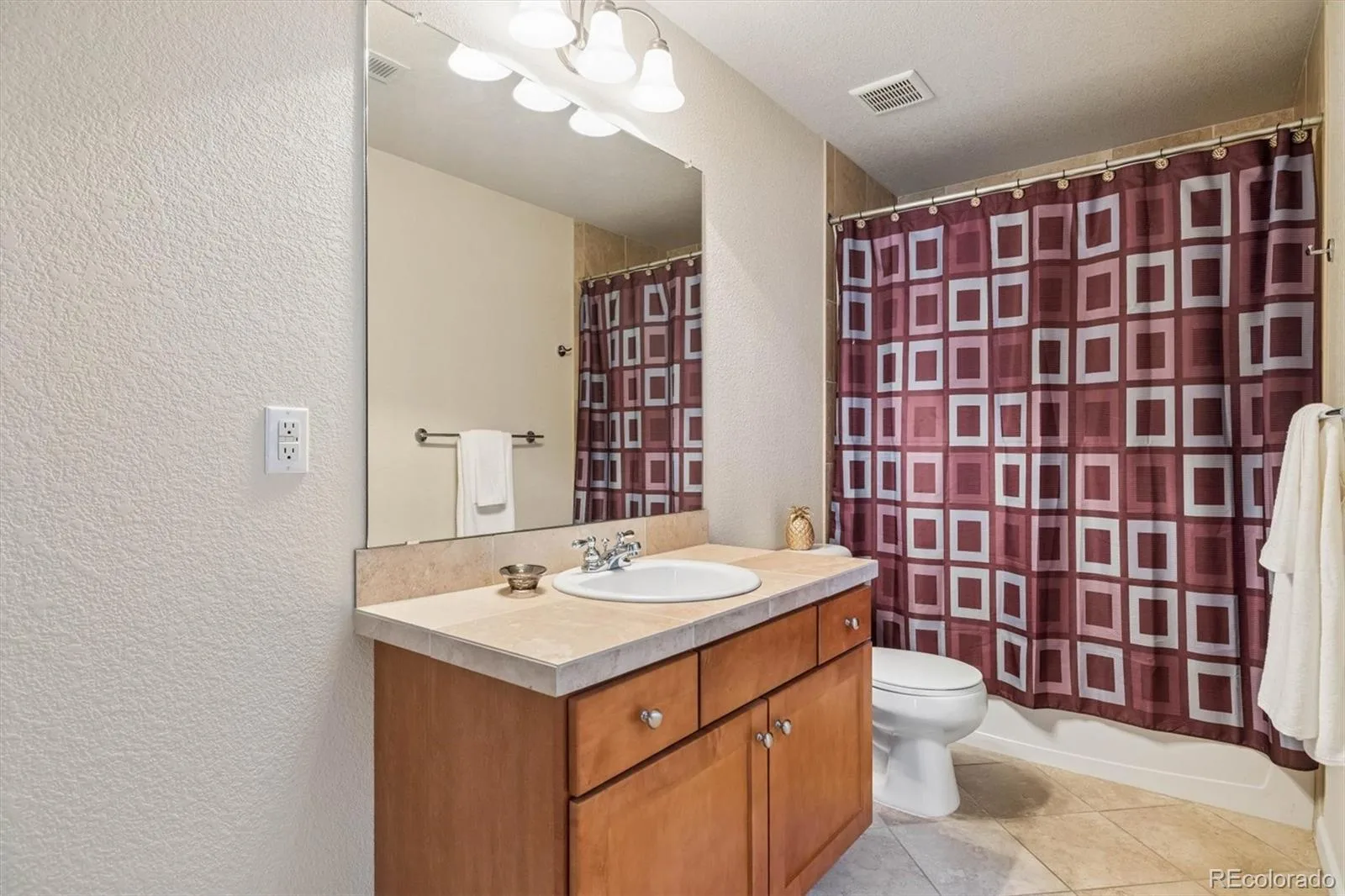 902 S Leyden Street Denver CO 80224 | MLS #REC9395306 10092026034558 1600 28