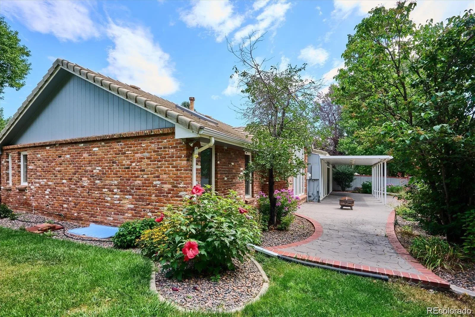 6140 W Evans Place Lakewood CO 80227 MLS #REC9397957 06252026014648 1600 36