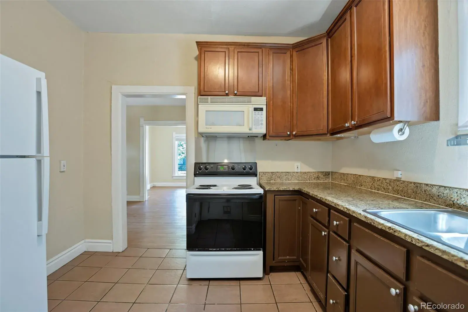 10032025001640 1600 10