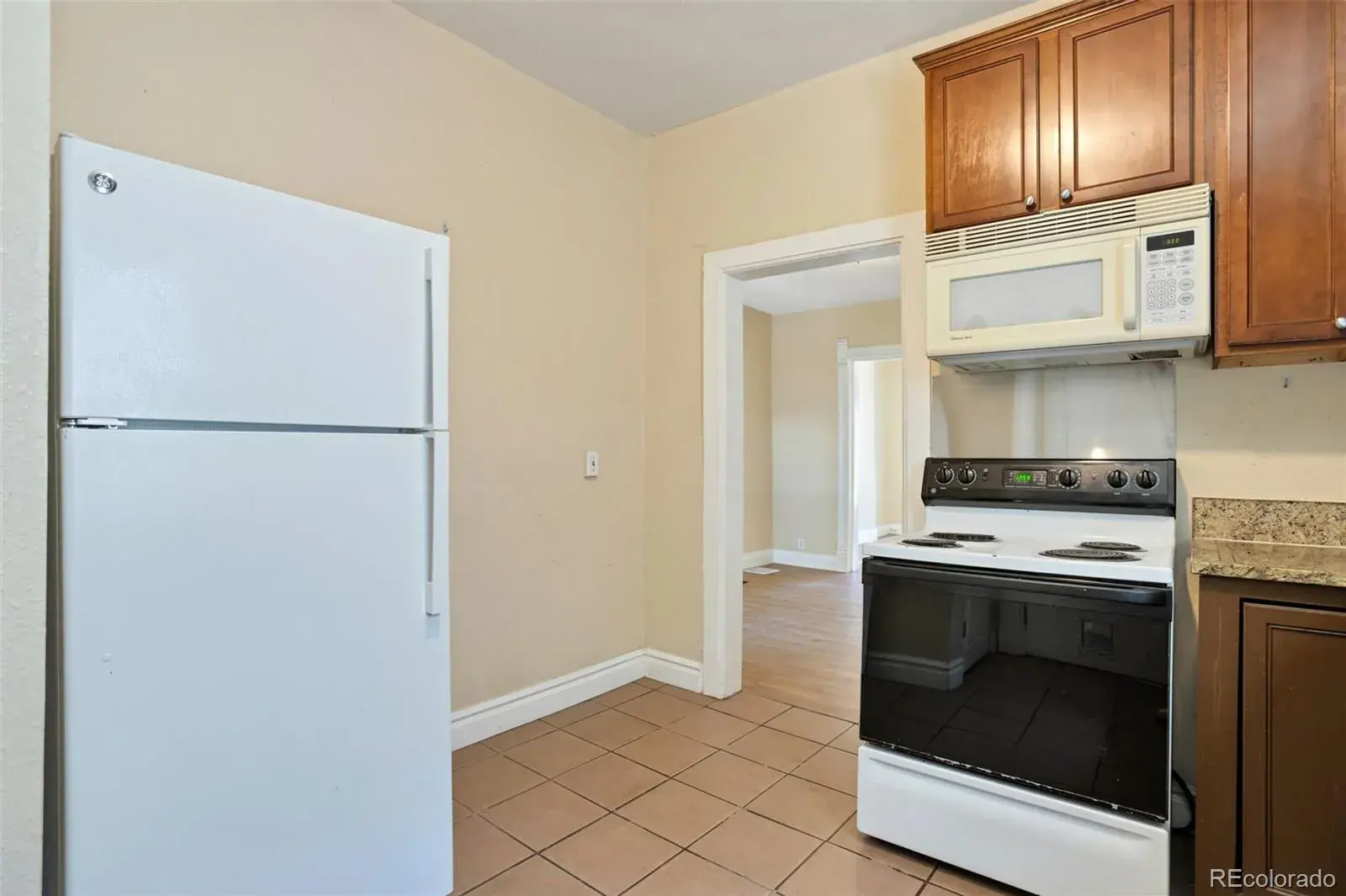 10032025001640 1600 11