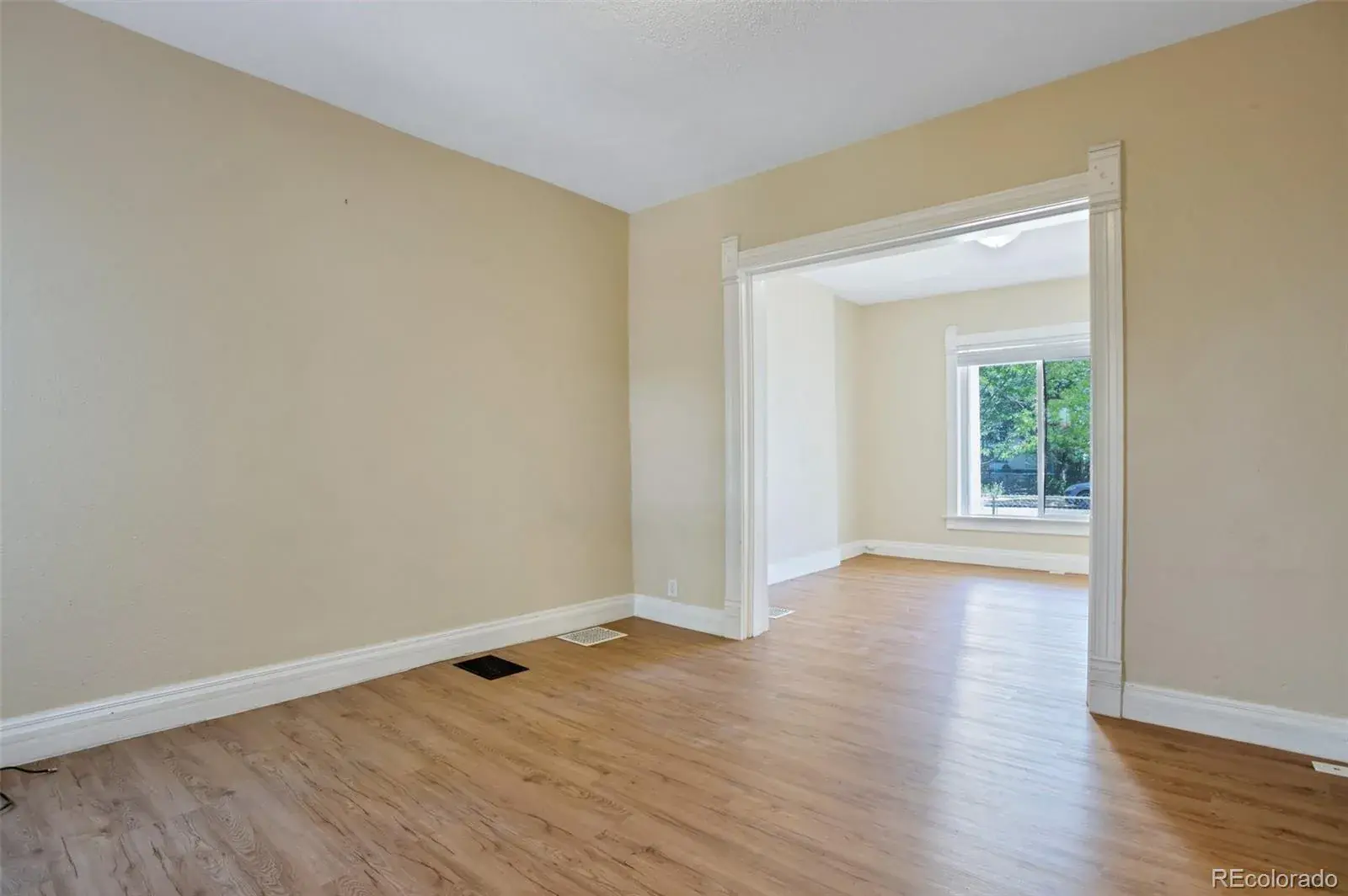 10032025001640 1600 7