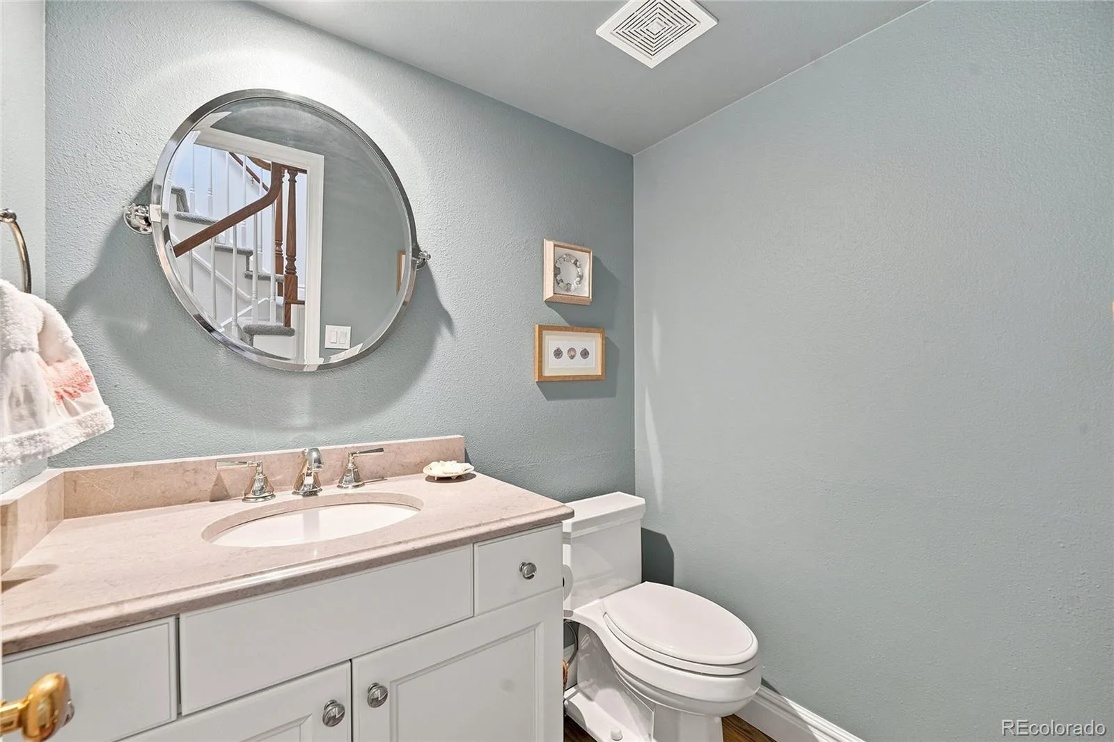 7569 S Ivanhoe Way Englewood CO 80112 | MLS #REC9399799 08112026215557 1600 22