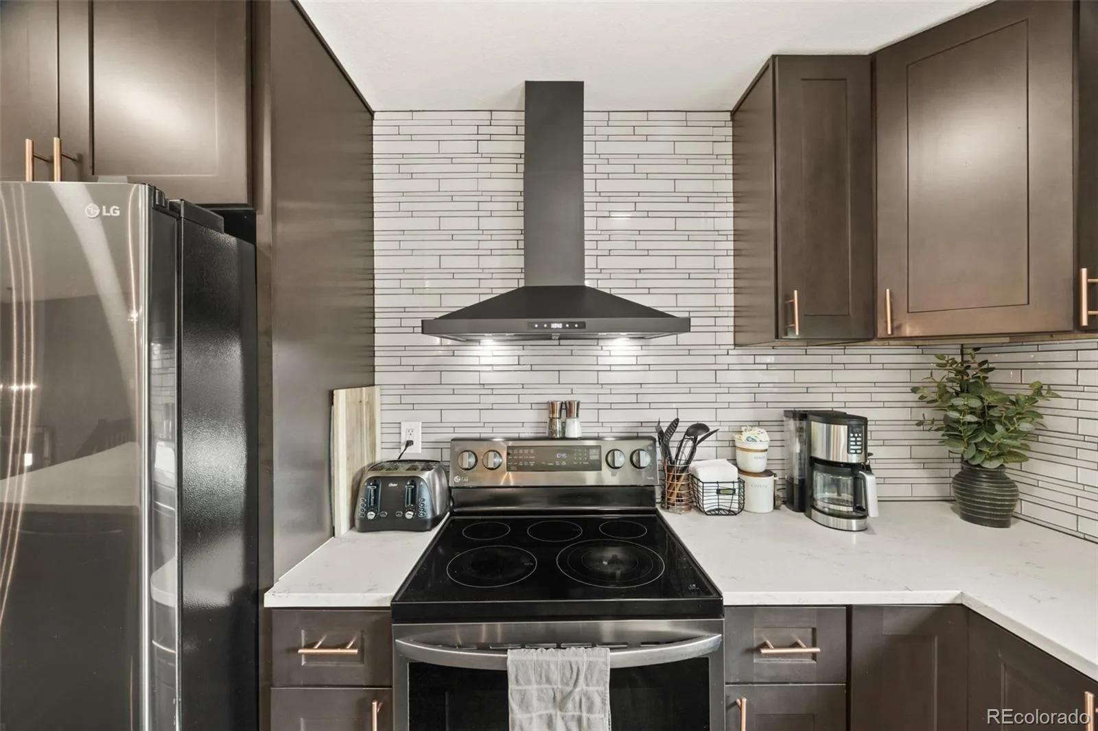 2366 S Eldridge Court Denver CO 80228 | MLS #REC9401505 08122026213053 1600 15