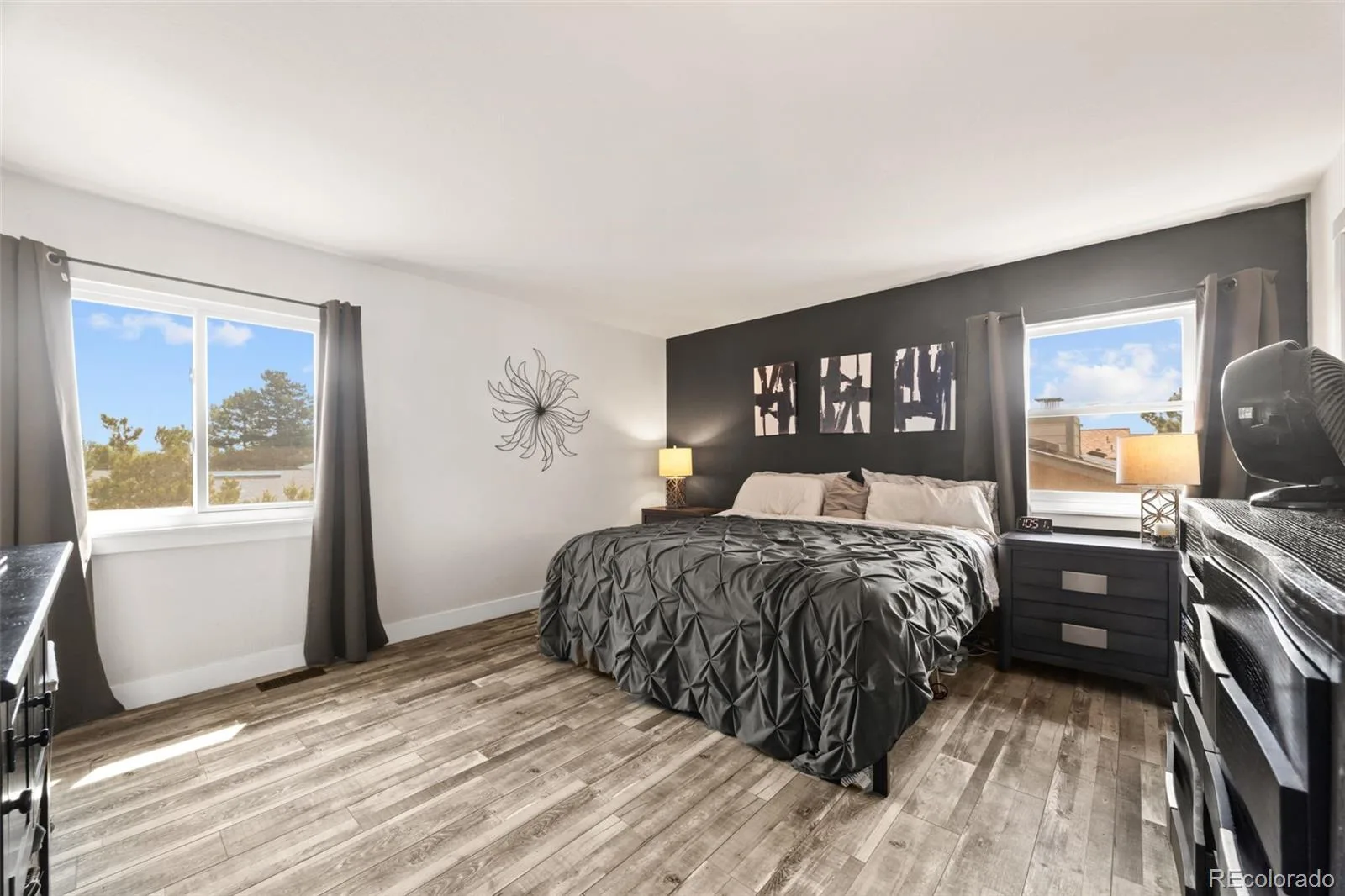 2366 S Eldridge Court Denver CO 80228 | MLS #REC9401505 08122026213053 1600 20