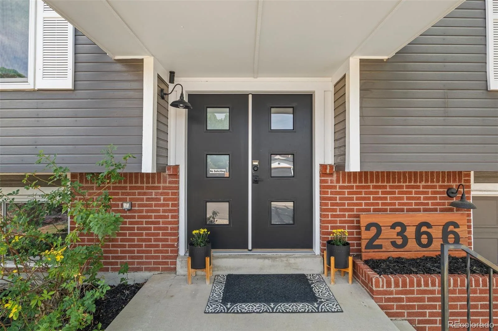2366 S Eldridge Court Denver CO 80228 | MLS #REC9401505 08122026213053 1600 4