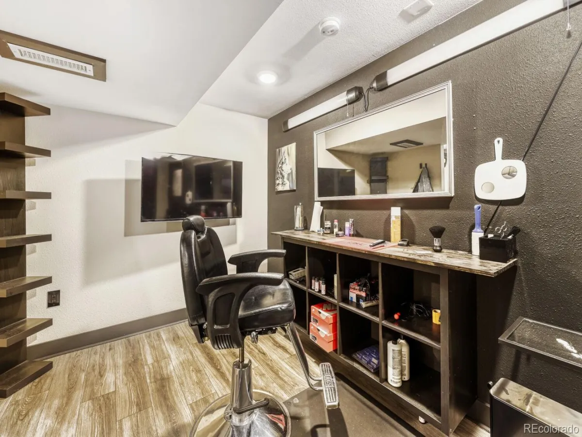 5849 S Jebel Way Aurora CO 80015 | MLS #REC9402125 05152026201614 1200 25