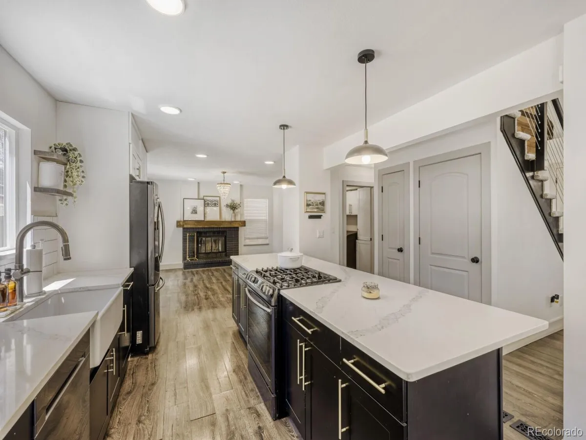 5849 S Jebel Way Aurora CO 80015 | MLS #REC9402125 05152026201614 1200 4