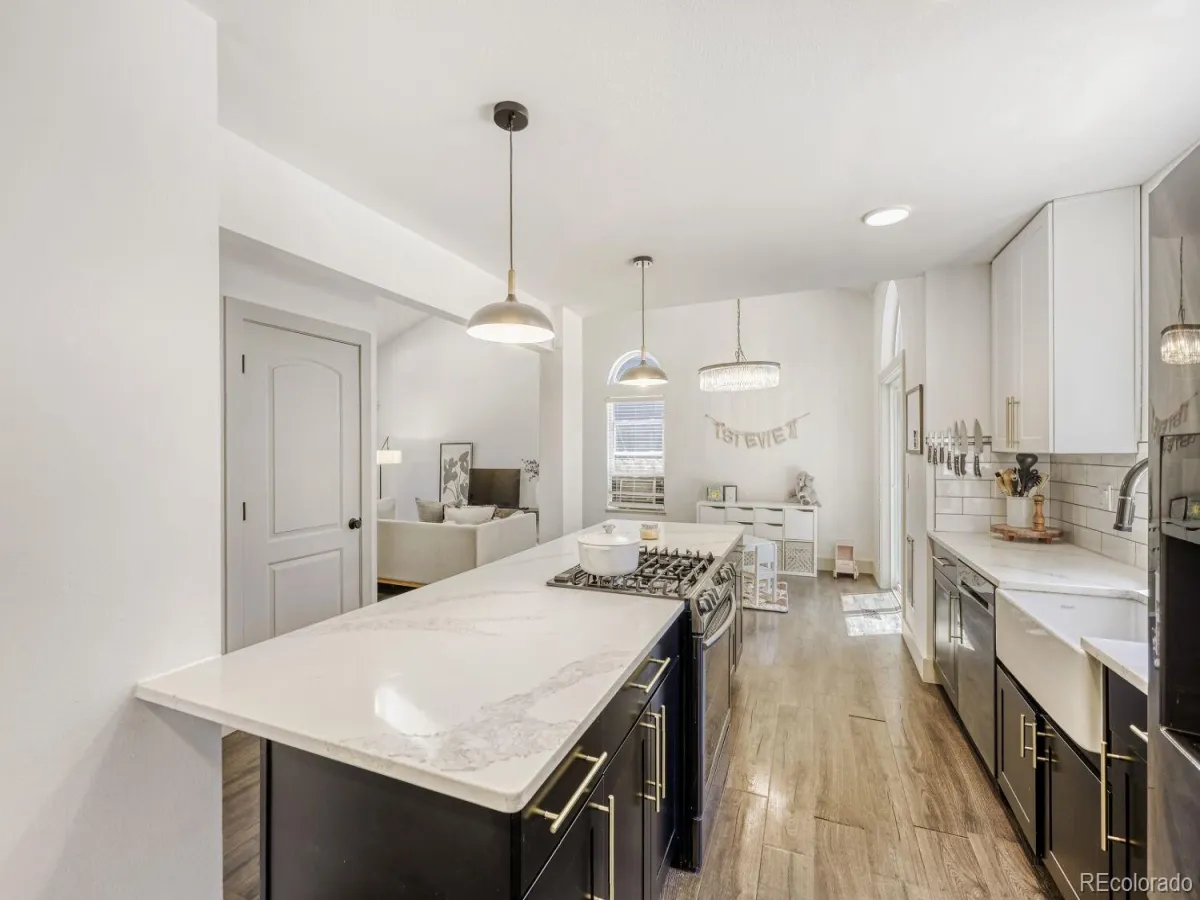 5849 S Jebel Way Aurora CO 80015 | MLS #REC9402125 05152026201614 1200 5