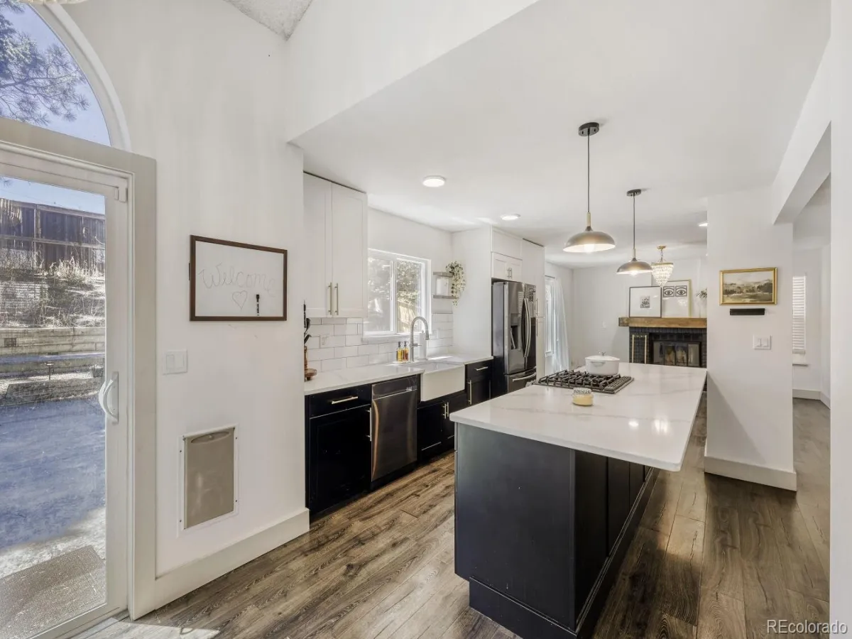 5849 S Jebel Way Aurora CO 80015 | MLS #REC9402125 05152026201614 1200 7