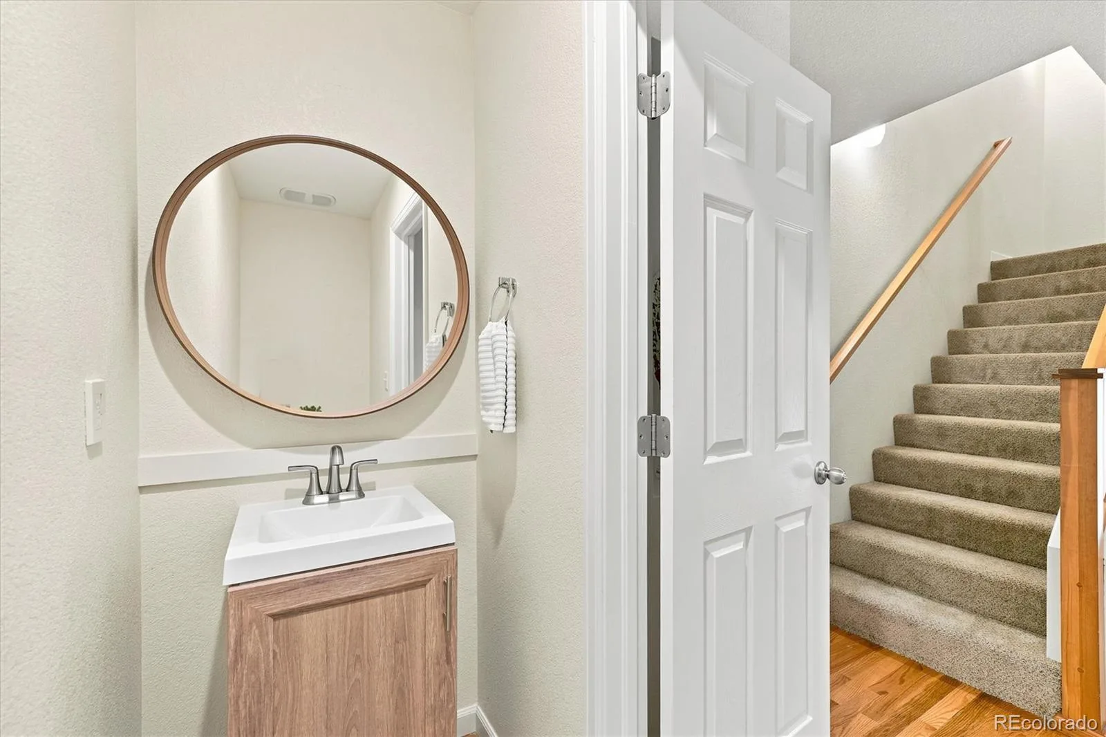 8705 E 29th Place Denver CO 80238 | MLS #REC9402527 08032026224622 1600 15