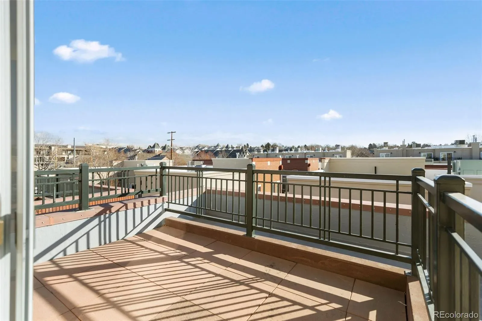 03102026212201 1600 25