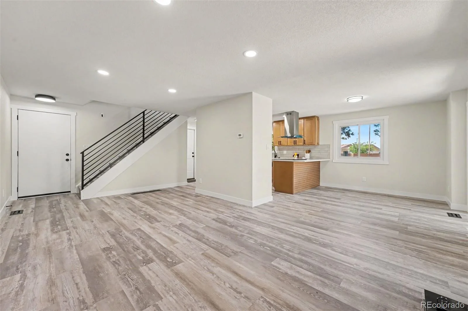 2740 S Kenton Court Aurora CO 80014 | MLS #REC9404943 08142026185238 1600 7