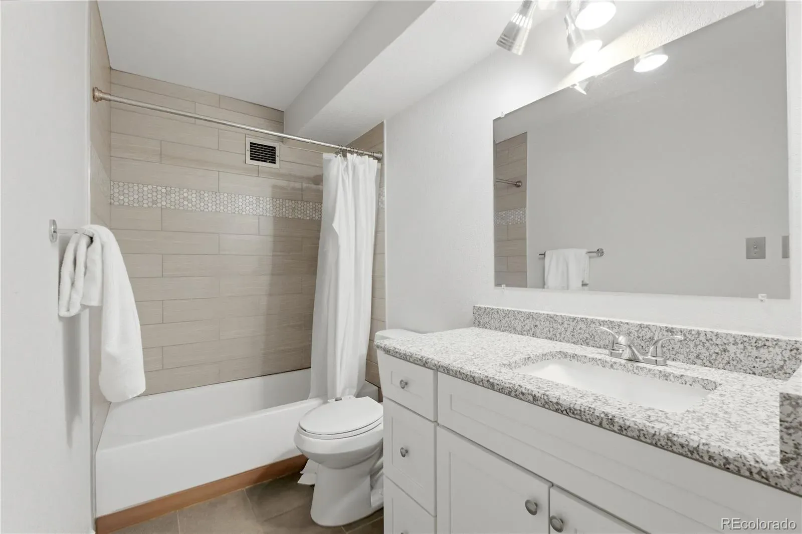 03182026225222 1600 23