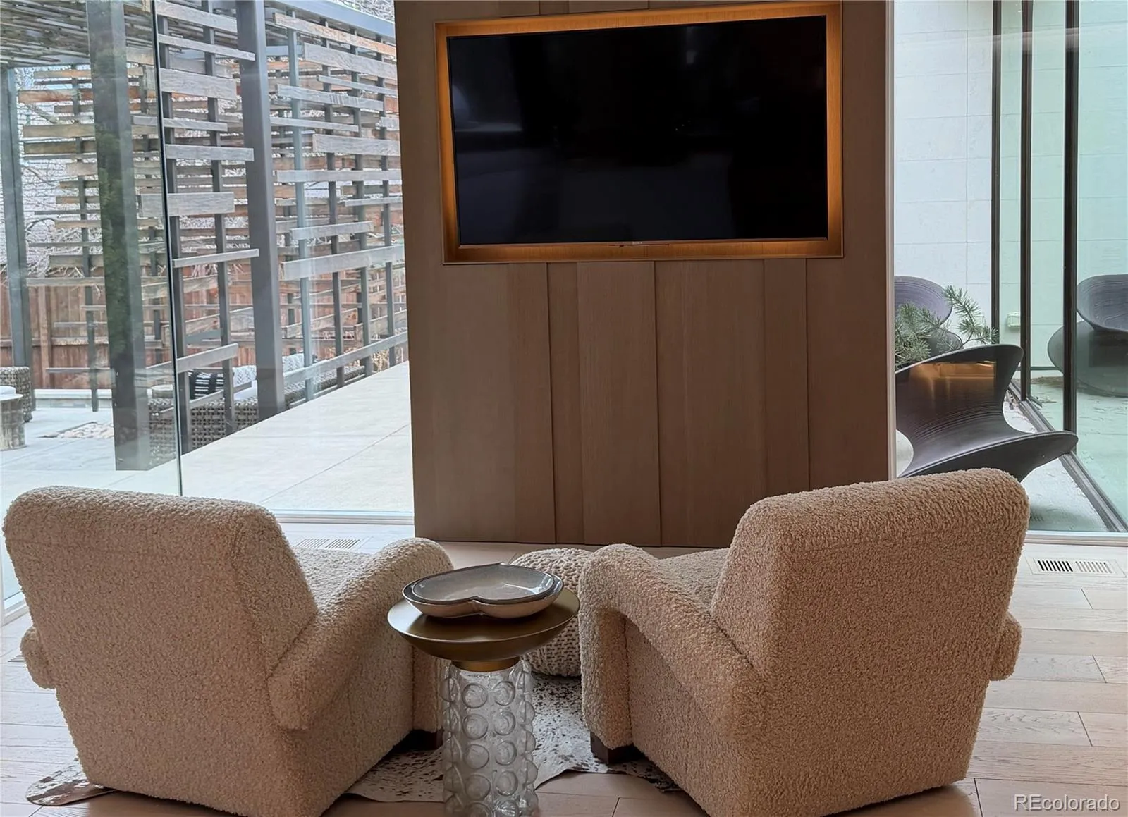 04092026045222 1600 10