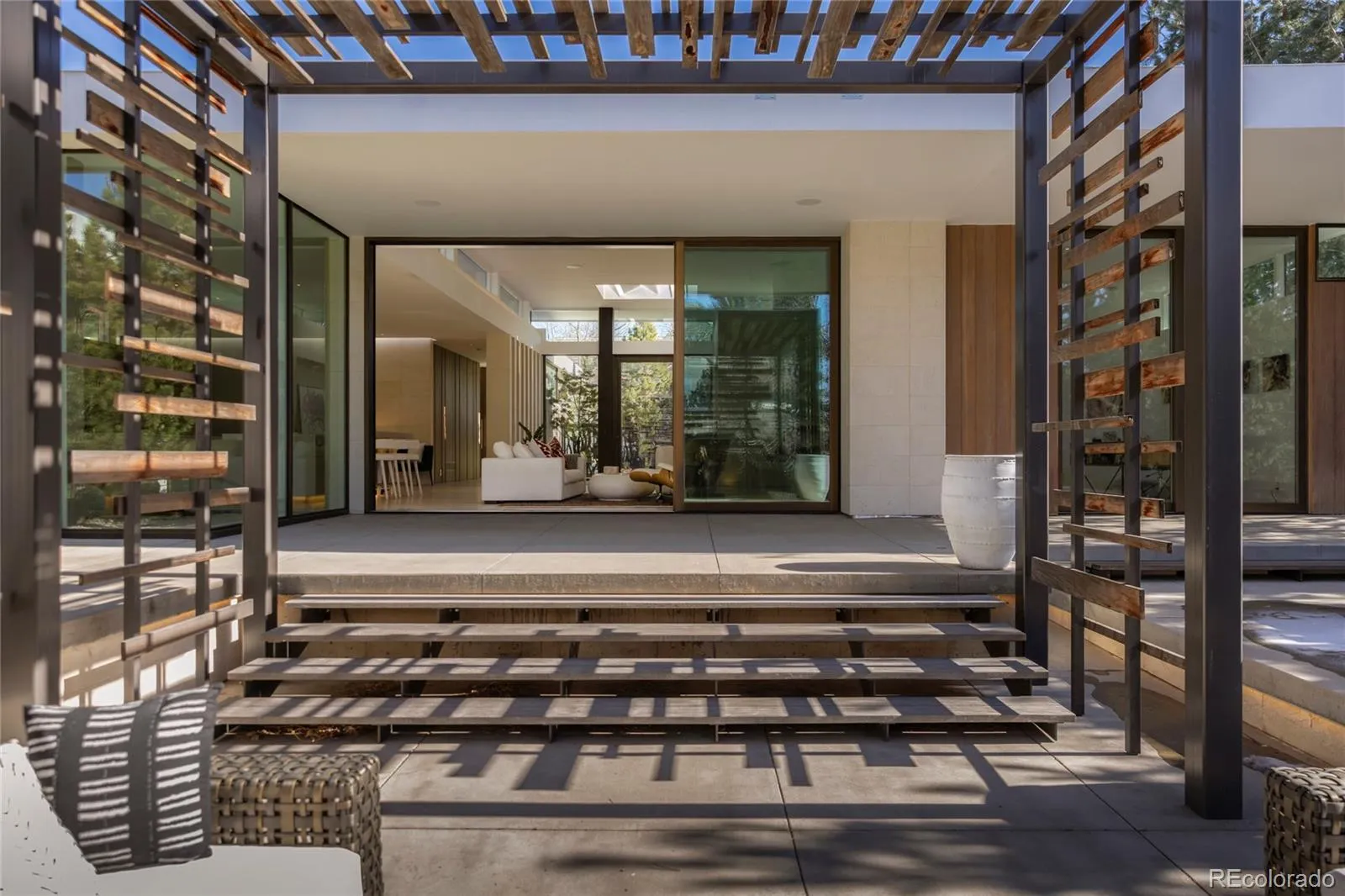 04092026045222 1600 19