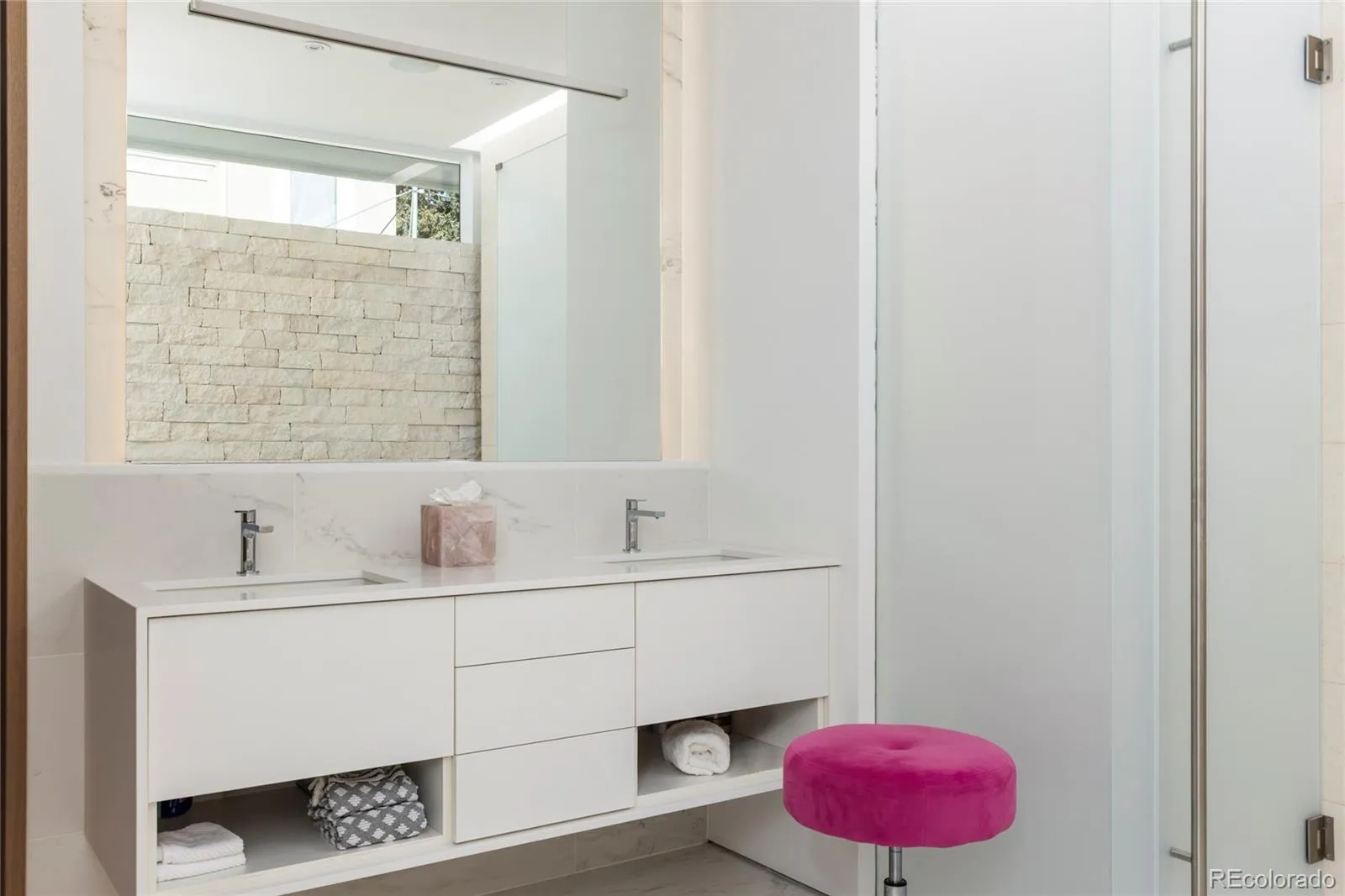 04092026045222 1600 24