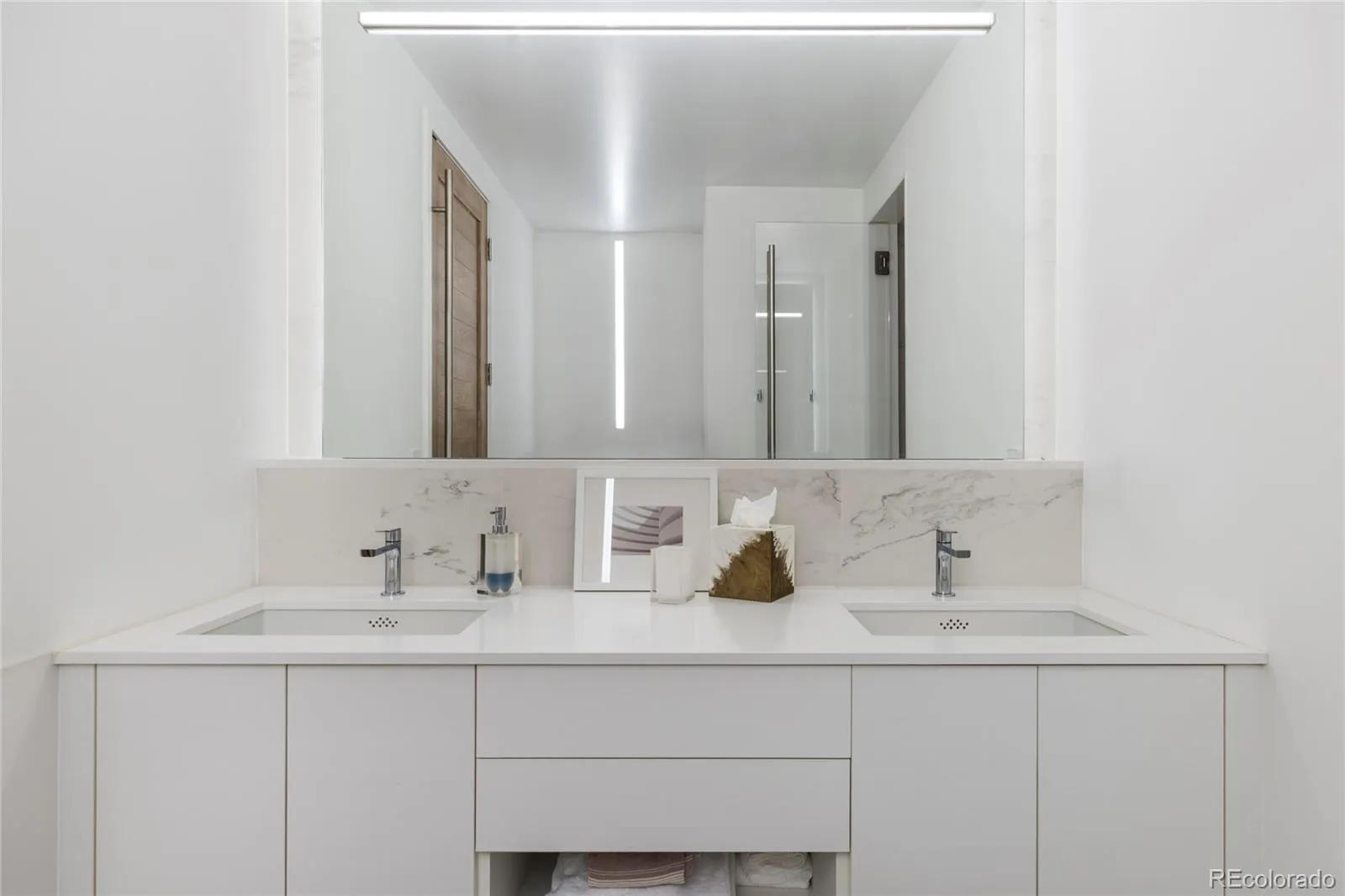 04092026045222 1600 38