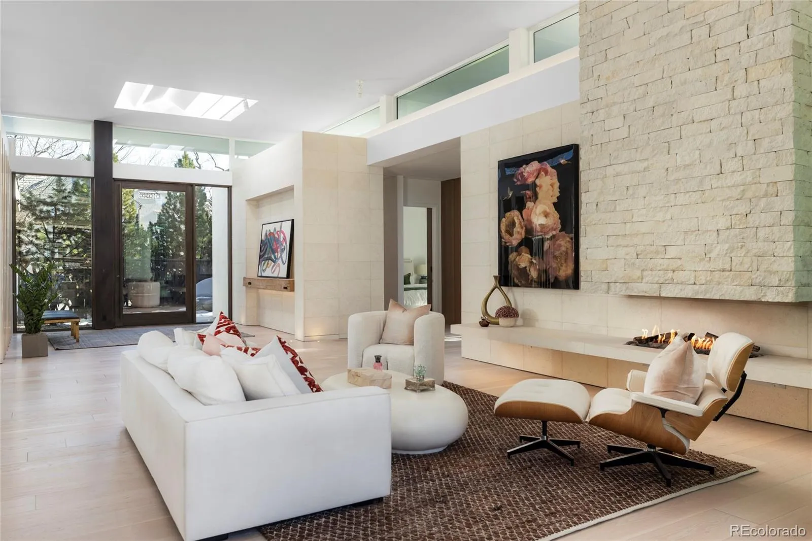 04092026045222 1600 8