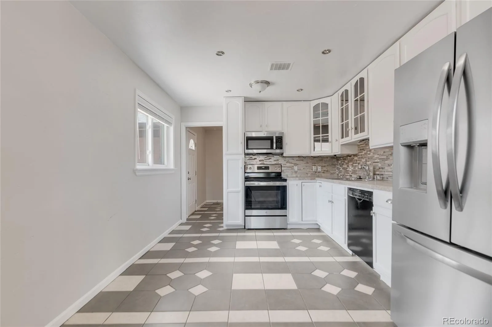 1560 Pueblo Court Thornton CO 80229 | MLS #REC9410339 07152026214602 1600 10