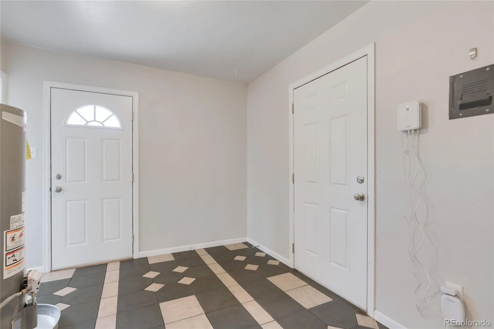 1560 Pueblo Court Thornton CO 80229 | MLS #REC9410339 07152026214602 1600 24
