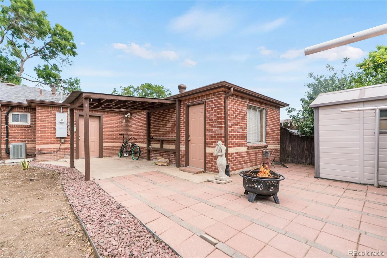 1560 Pueblo Court Thornton CO 80229 | MLS #REC9410339 07152026214602 1600 29