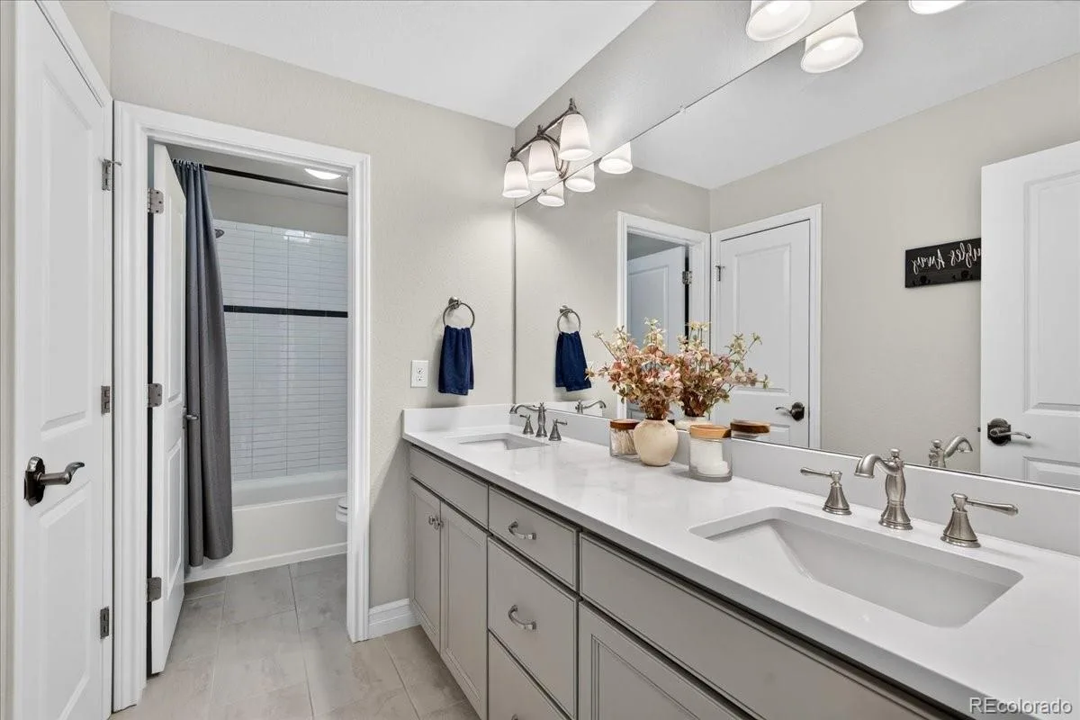 2627 Hillcroft Lane Castle Rock CO 80104 | MLS #REC9411193 07032026133322 1200 31