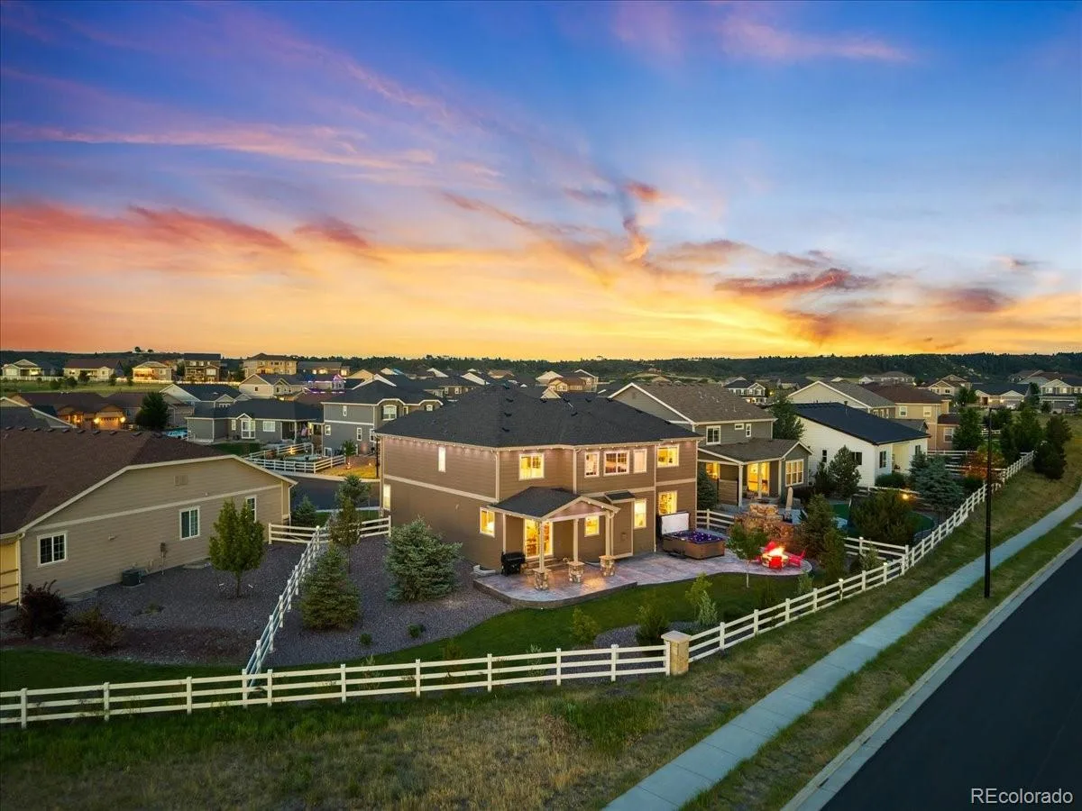 2627 Hillcroft Lane Castle Rock CO 80104 | MLS #REC9411193 07032026133322 1200 45
