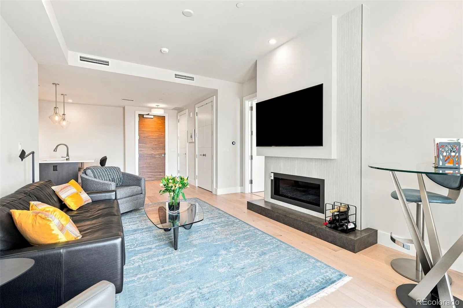 155 Steele Street #712 Denver CO 80206 | MLS #REC9412131 08062026222945 1600 5