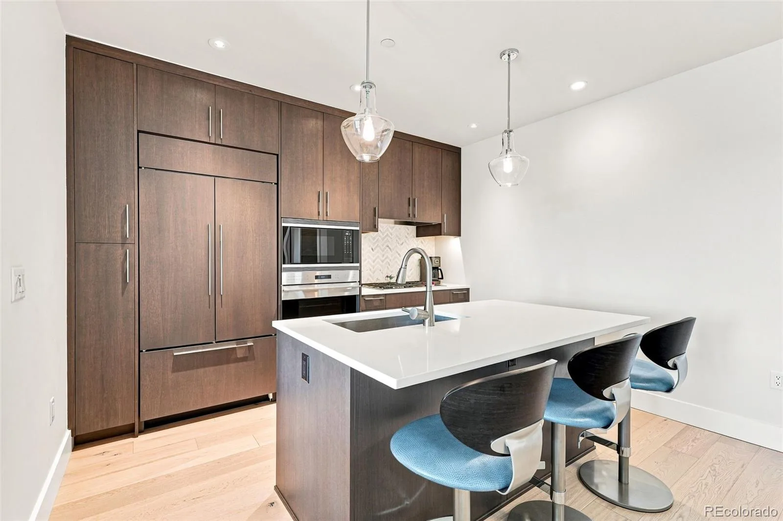 155 Steele Street #712 Denver CO 80206 | MLS #REC9412131 08062026222945 1600 8
