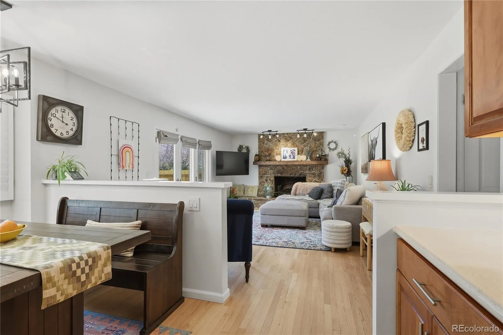 04082026130548 1600 21