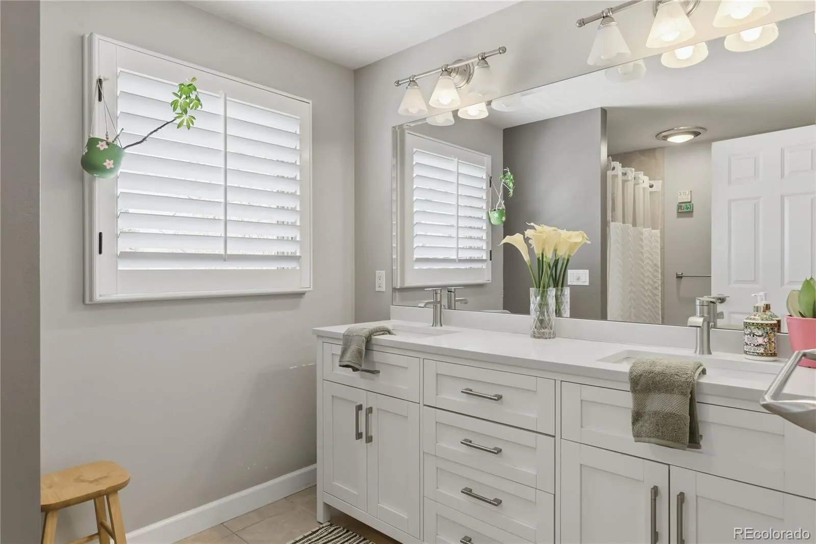 04082026130548 1600 34