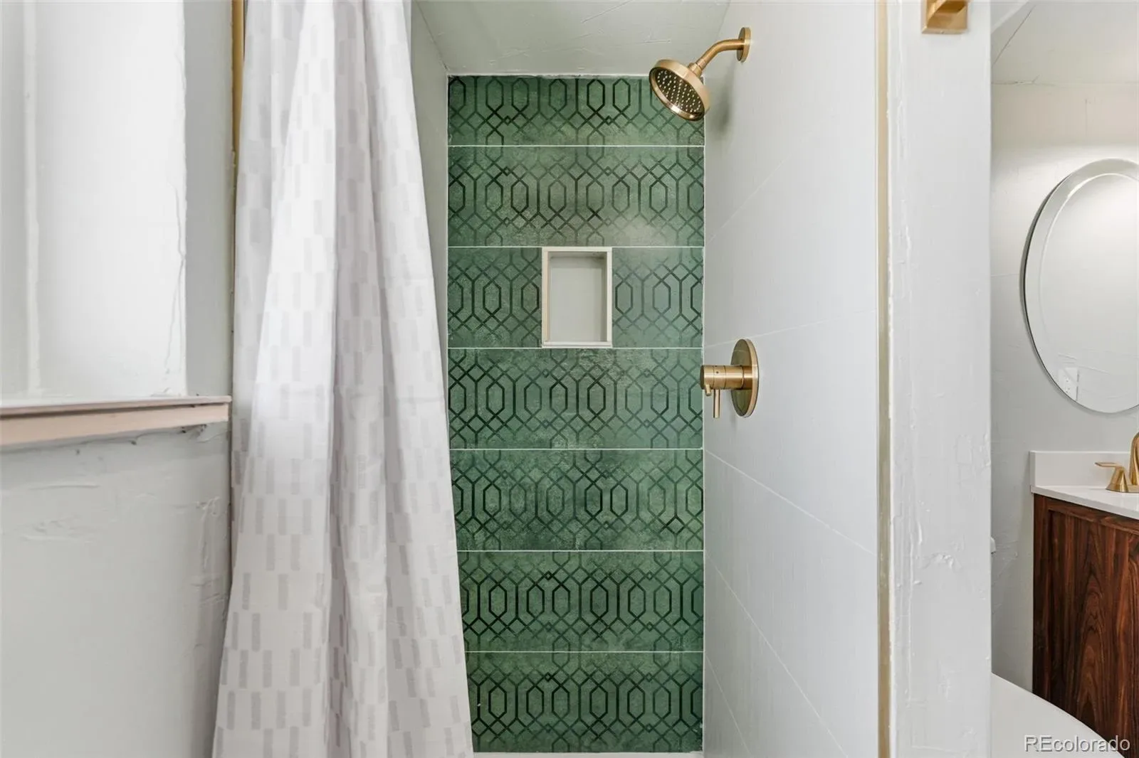 03202026194043 1600 22