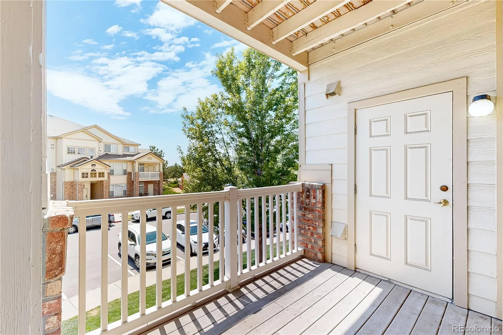 5703 N Gibralter Way #205 Aurora CO 80019 | MLS #REC9414694 08192026214755 1600 32