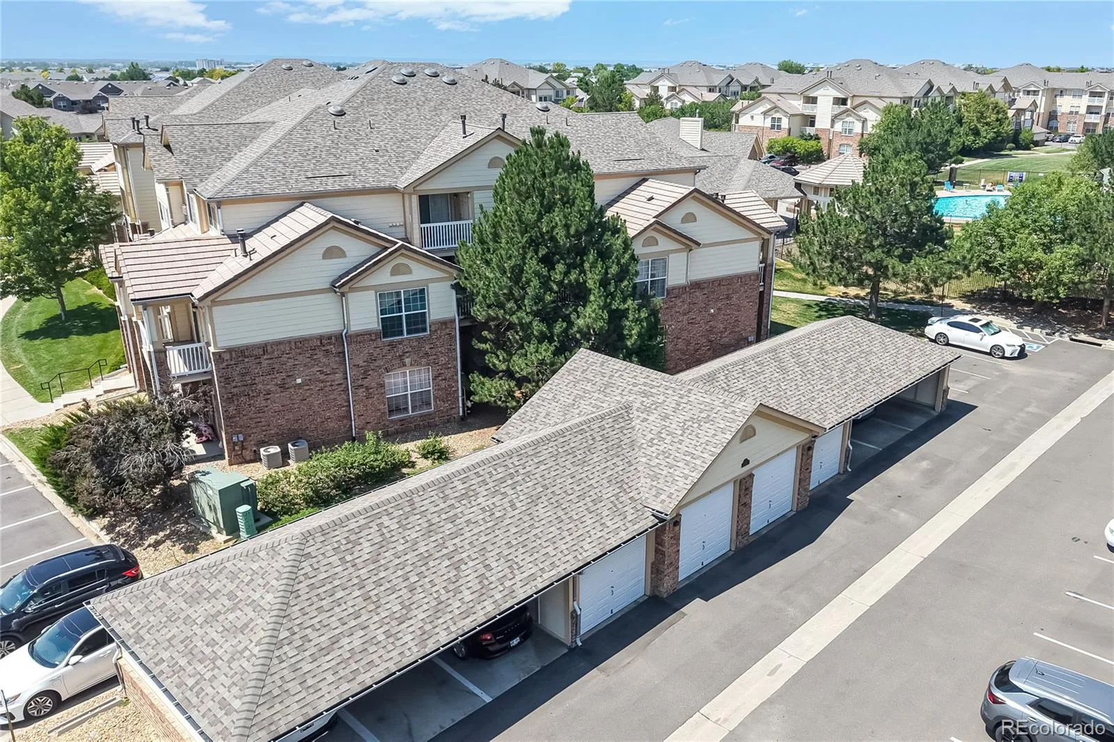 5703 N Gibralter Way #205 Aurora CO 80019 | MLS #REC9414694 08192026214755 1600 39