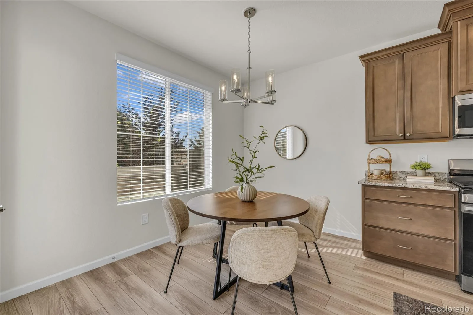 5745 S Buchanan Court #B Aurora CO 80016 | MLS #REC9415026 07162026022439 1600 12