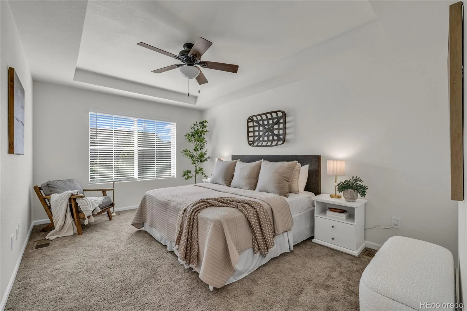 5745 S Buchanan Court #B Aurora CO 80016 | MLS #REC9415026 07162026022439 1600 17