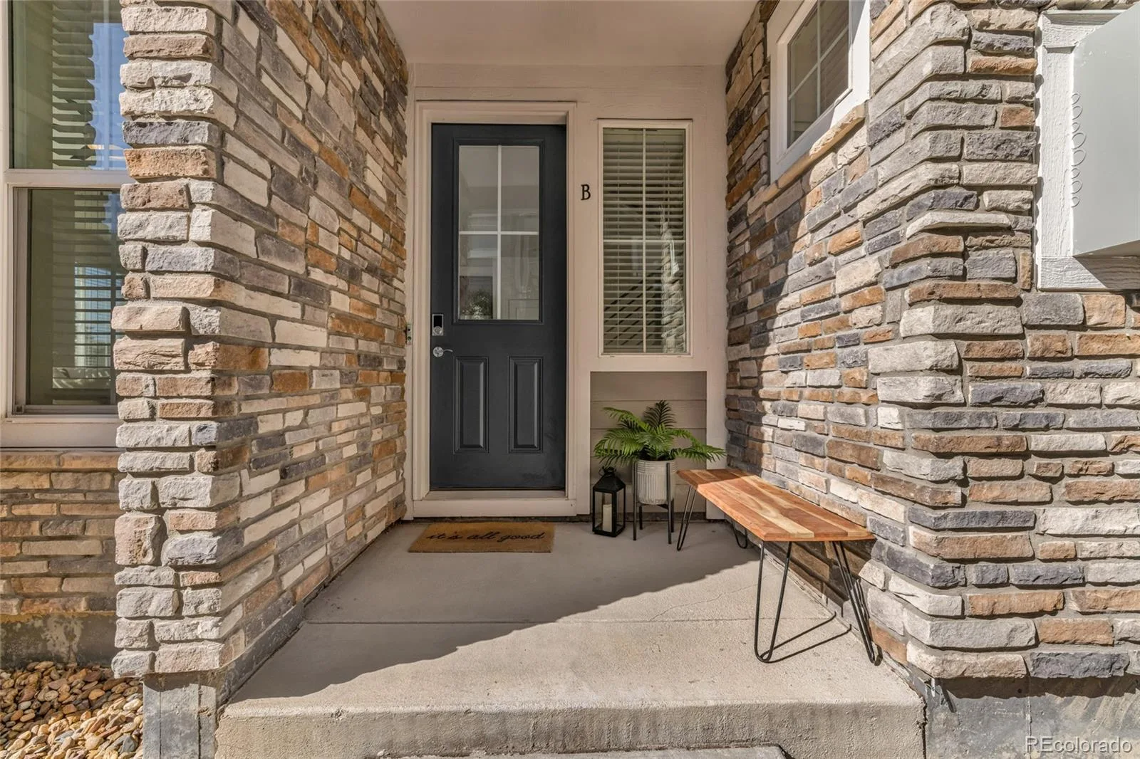 5745 S Buchanan Court #B Aurora CO 80016 | MLS #REC9415026 07162026022439 1600 3