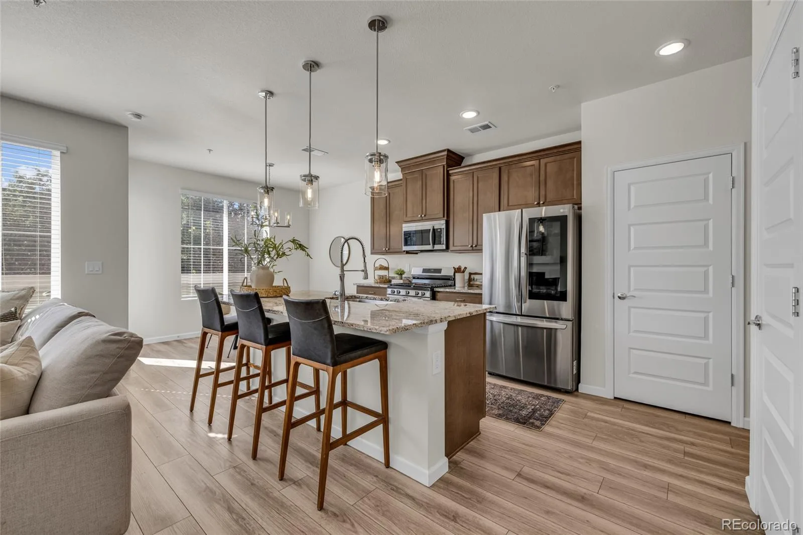 5745 S Buchanan Court #B Aurora CO 80016 | MLS #REC9415026 07162026022439 1600 8
