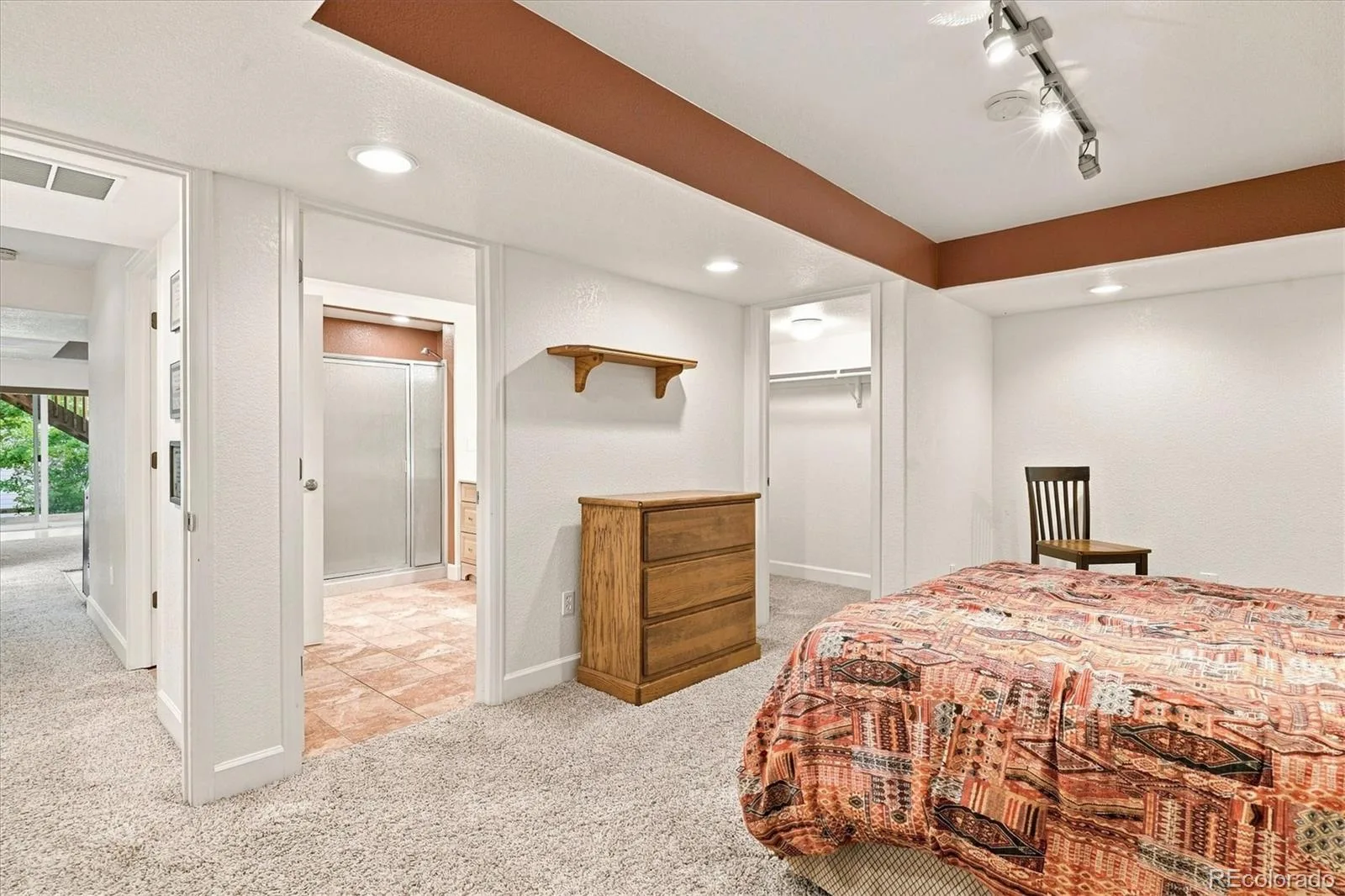 6256 S Miller Court Littleton CO 80127 | MLS #REC9415646 08152026191837 1600 36