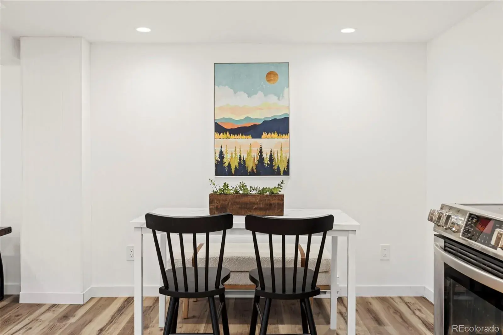 11112025194930 1600 25