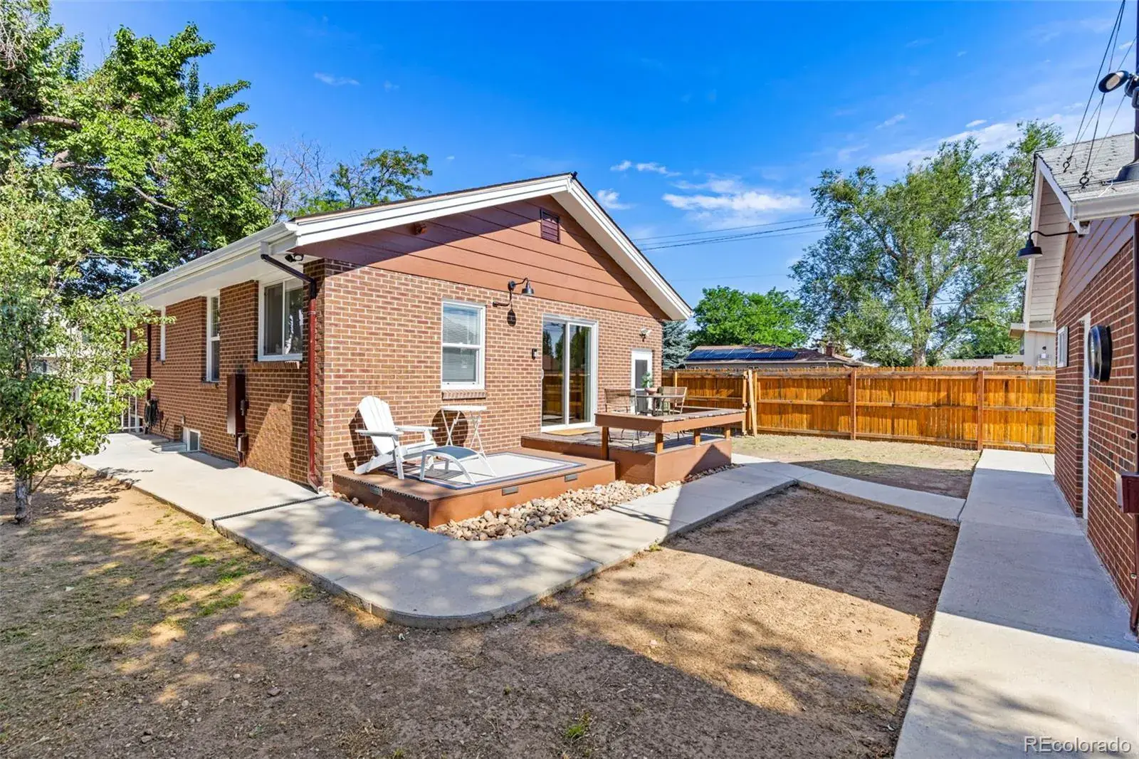 11112025194930 1600 31