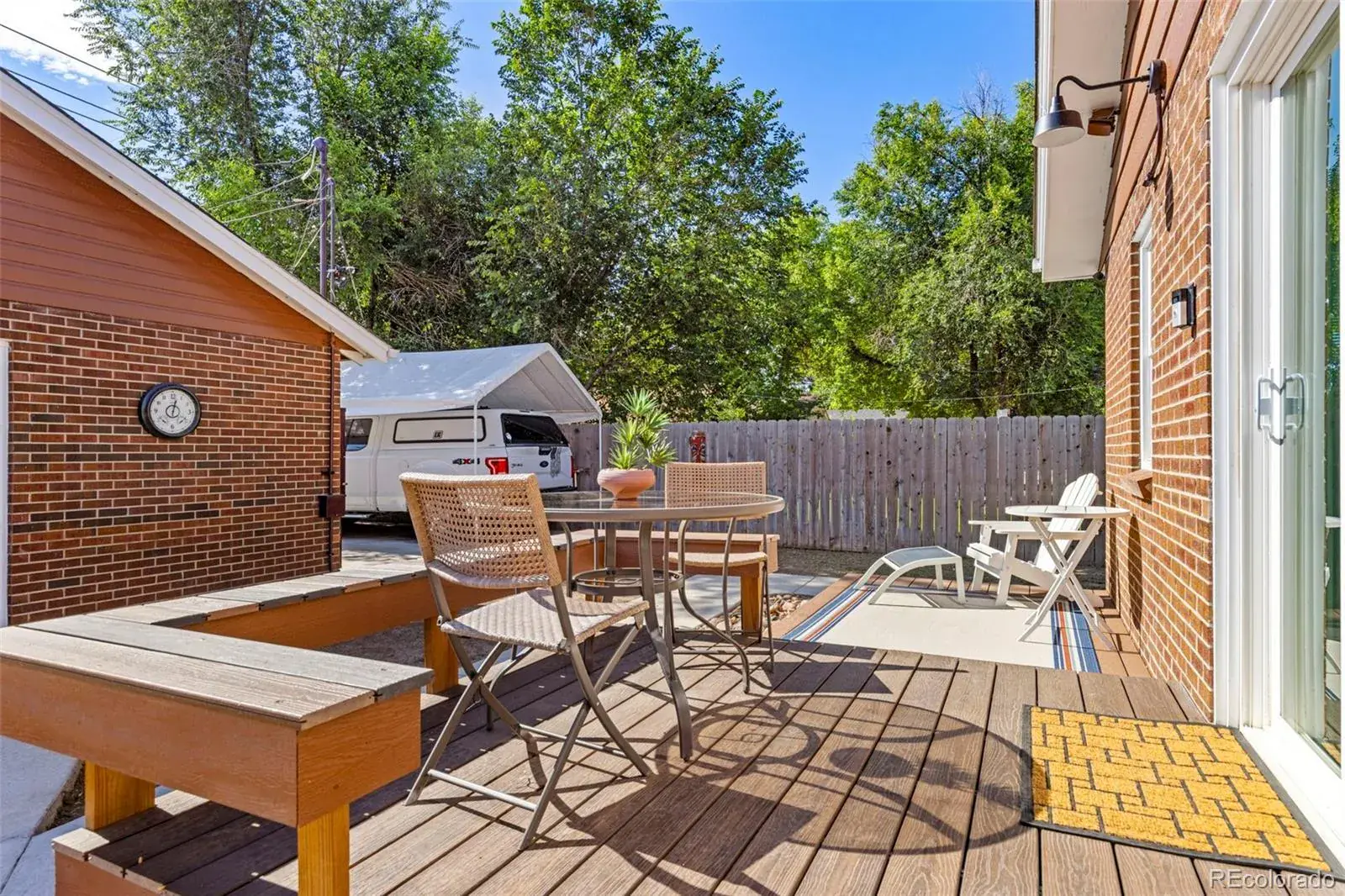 11112025194930 1600 33