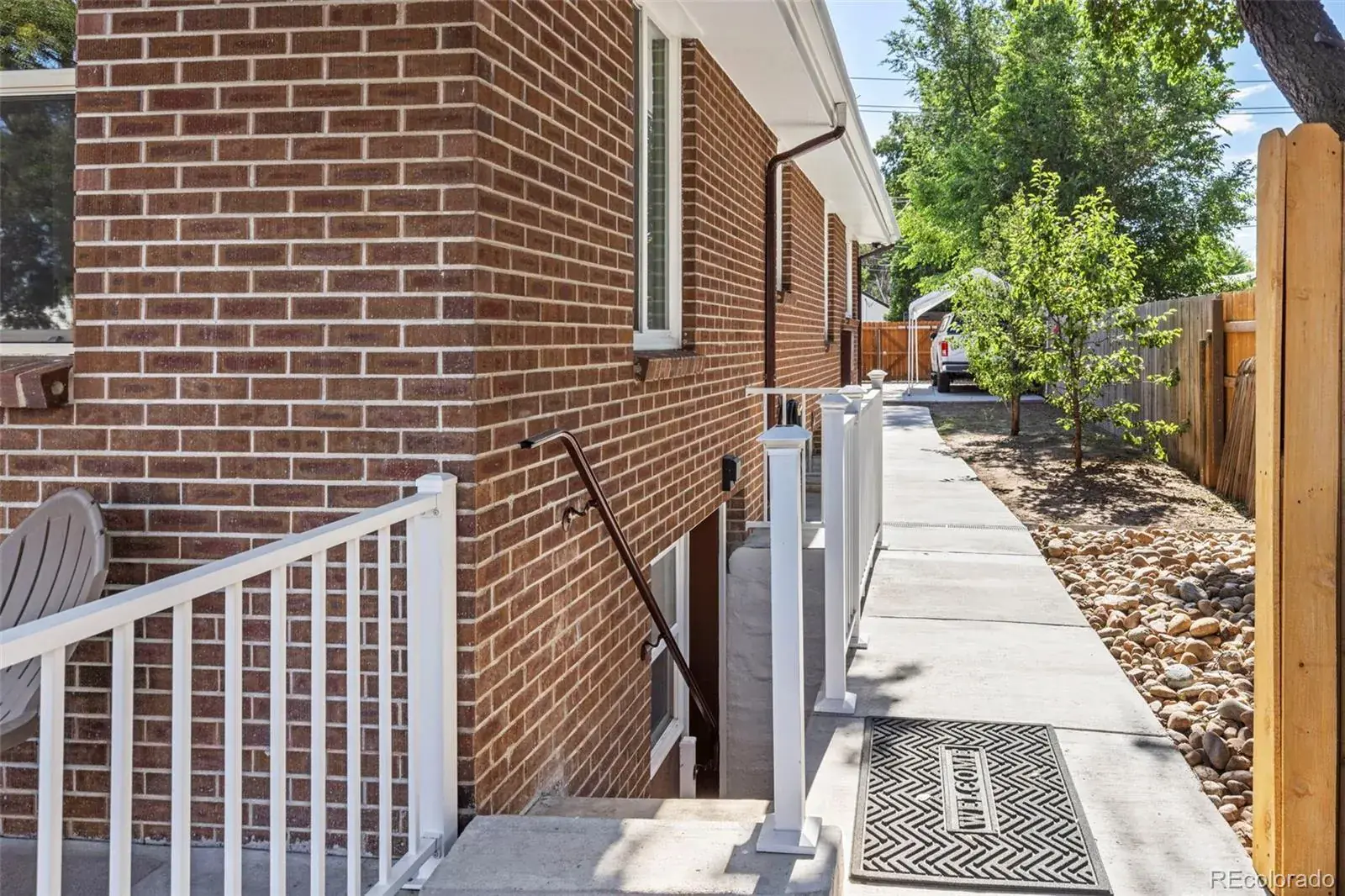 11112025194930 1600 37