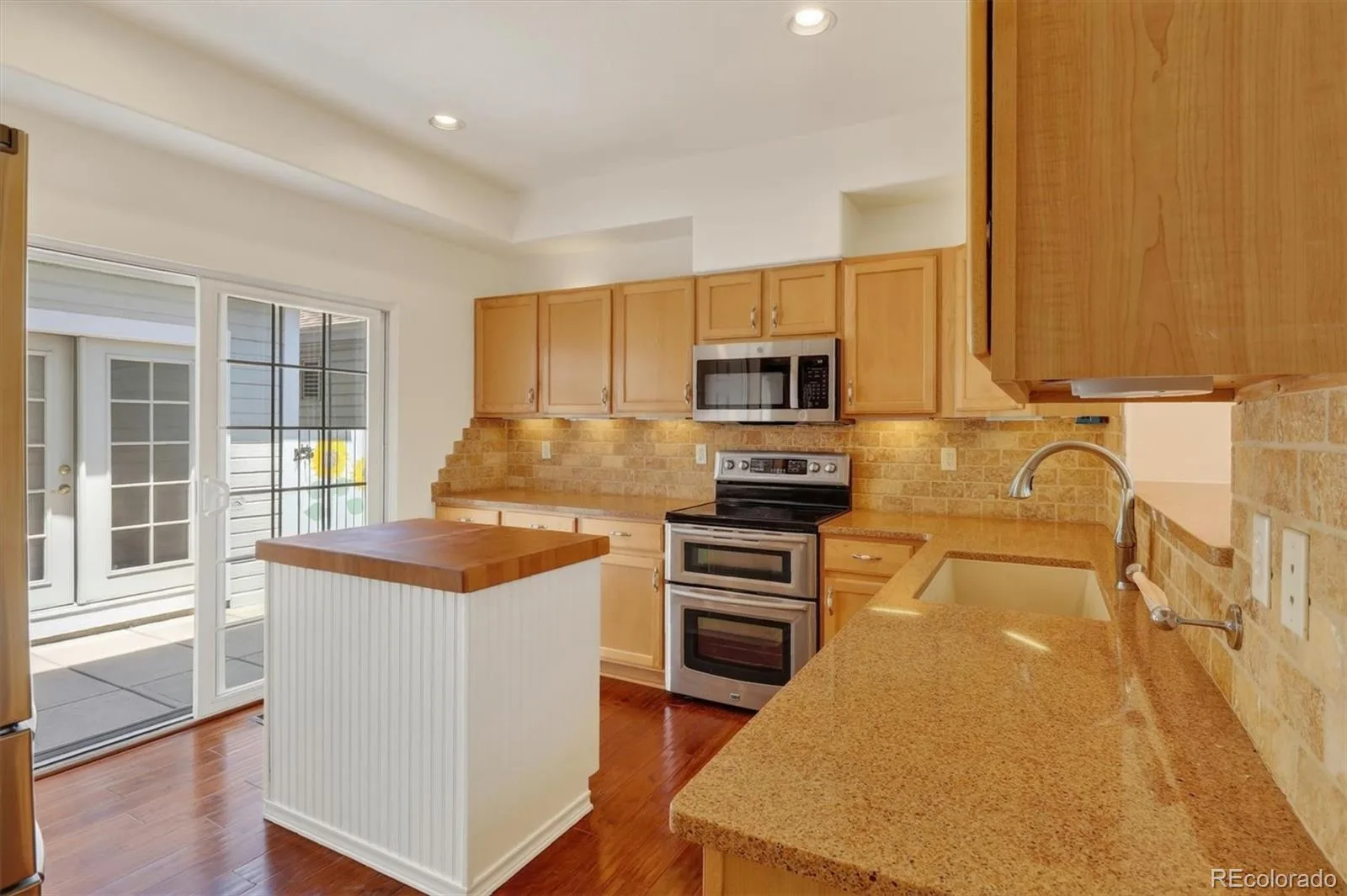 8300 E Fairmount Drive #NN102 #NN Denver CO 80247 MLS #REC9415868 06232026154559 1600 5