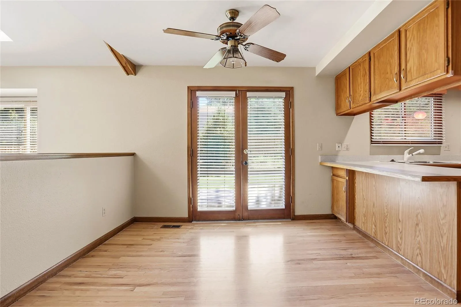 7614 S Emerson Circle Littleton CO 80122 | MLS #REC9417598 07172026183010 1600 12