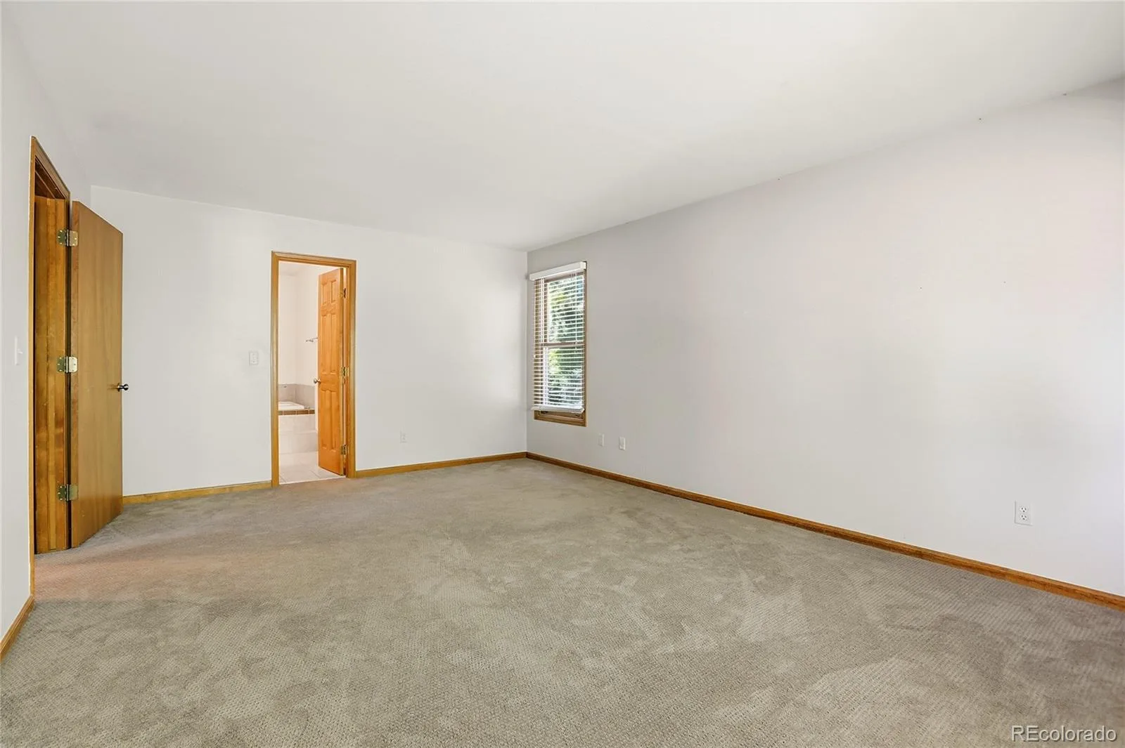 7614 S Emerson Circle Littleton CO 80122 | MLS #REC9417598 07172026183010 1600 24